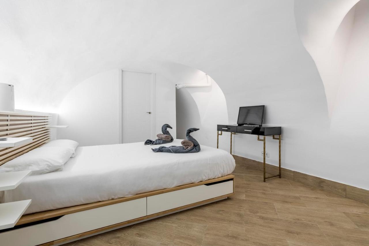 Apartamento El Triangulo Del Arte - Jacuzzi Madrid Exterior foto