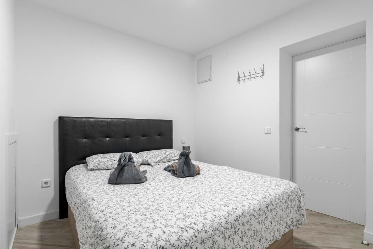 Apartamento El Triangulo Del Arte - Jacuzzi Madrid Exterior foto